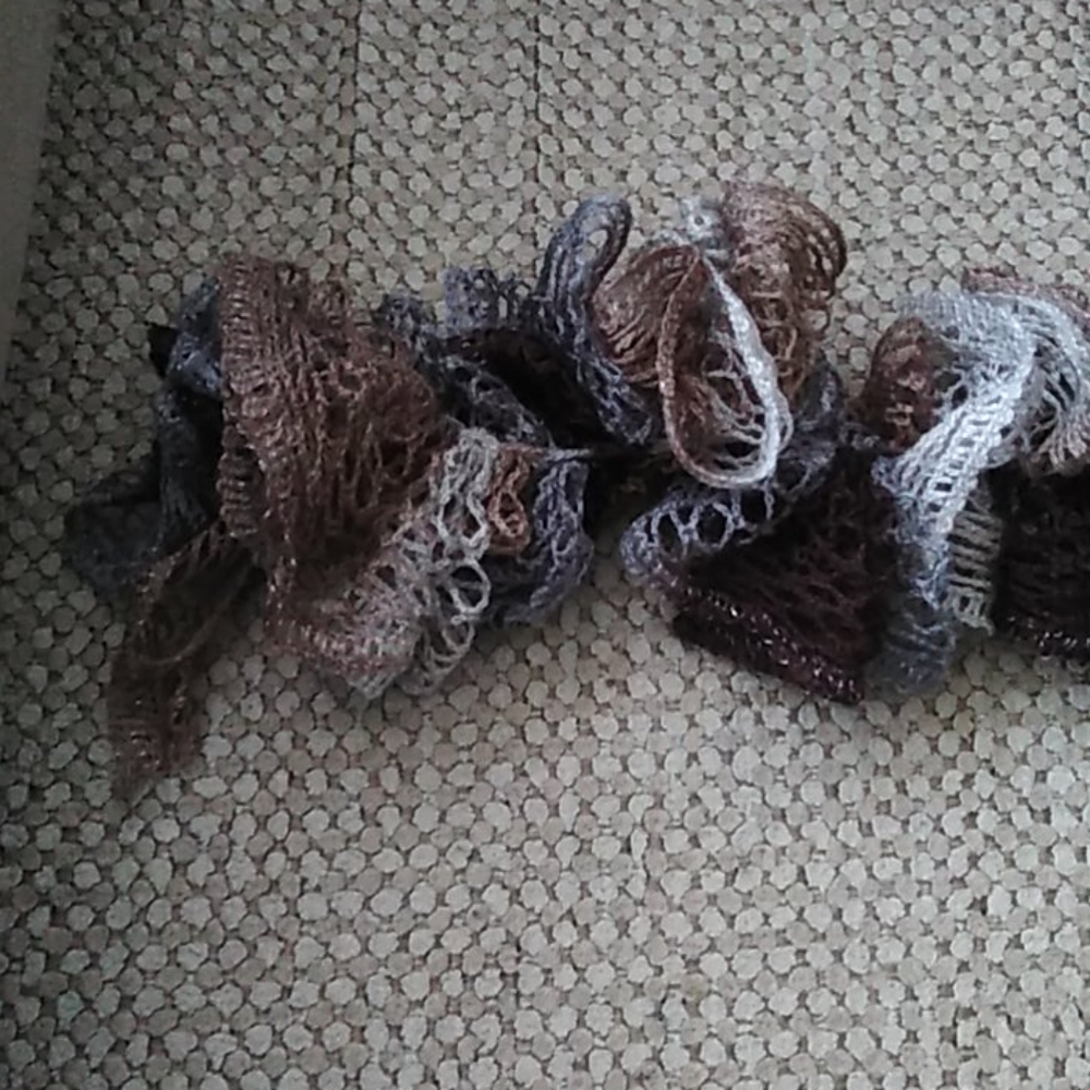Multicolored ruffle scarf(earth tones)